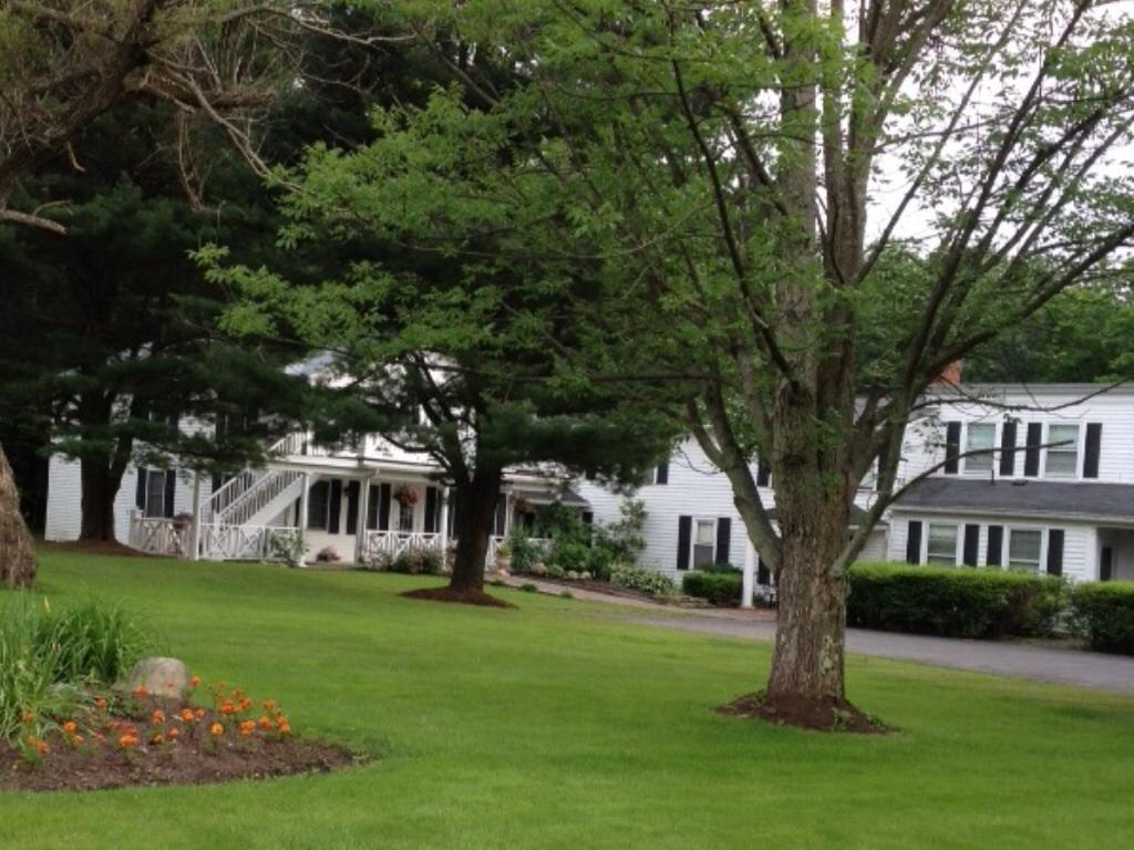 William Seaward Inn Westfield Екстериор снимка